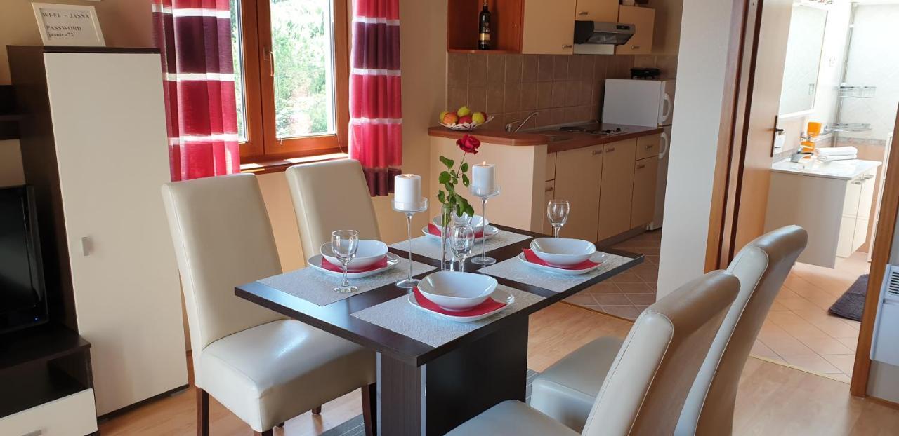 Apatmani Milena Apartment